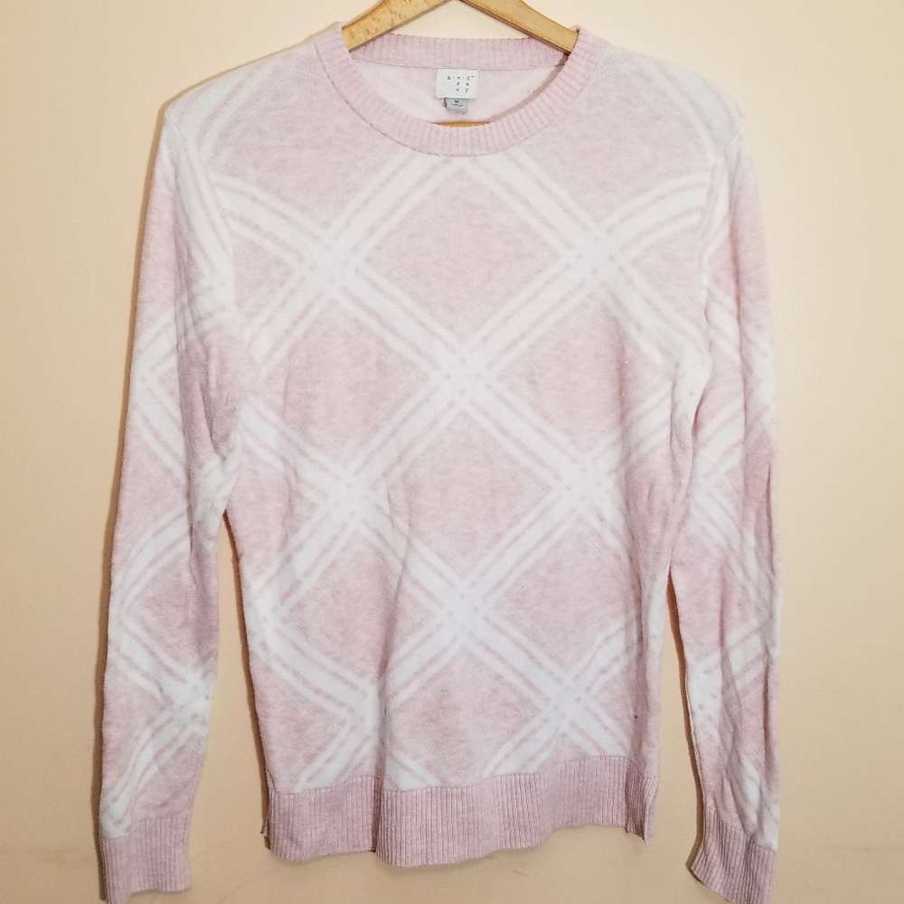⭐a new day Medium Pink Diamond Sweatshirt Pullover